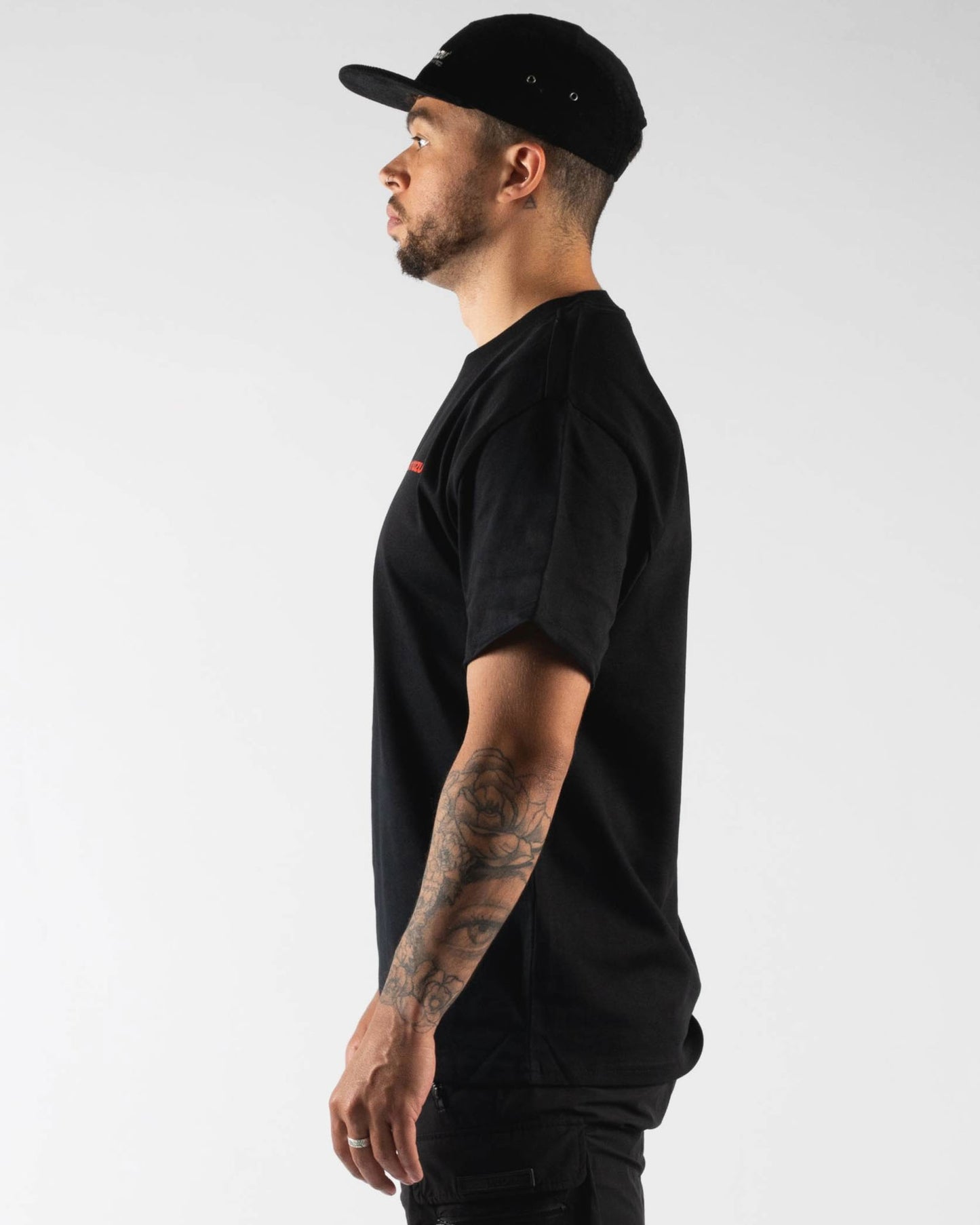 Full-Moon Premium Graphic Tee - Black/Red